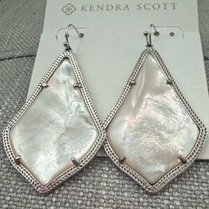 Kendra Scott Alex Silver/Mother of Pearl Earrings